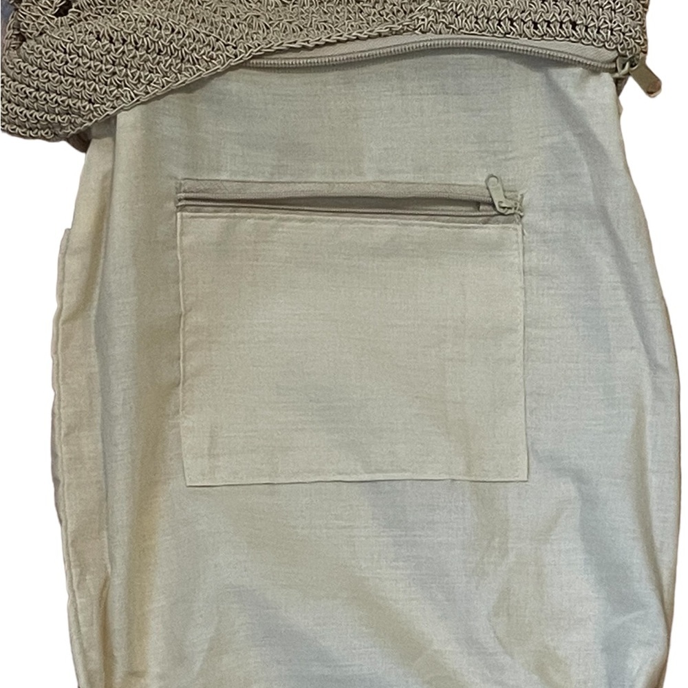 Woven crocheted tan shoulder bag with eyeglass case - Picture 6 of 7